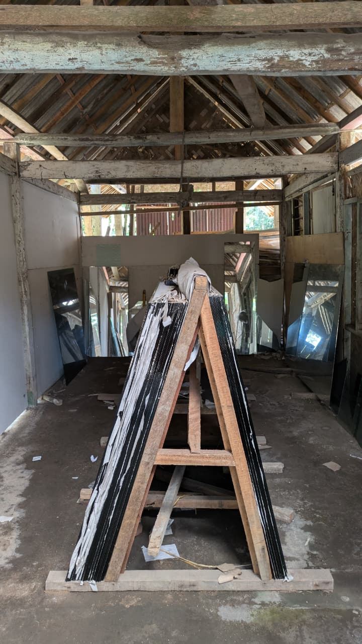 Stok lembaran kaca dan cermin siap potong custom Toko Nur Fajri